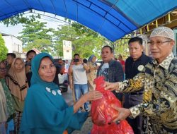 Safari Ramadhan di Butur, Wakil Gubernur Sultra Bagikan Ratusan Paket Sembako