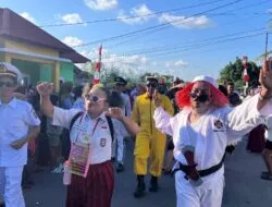 Bikin Ngakak dan Kocak Lomba Gerak Jalan di Kecamatan Kulisusu, Barisan Lorong Centas Ceria Tampilkan Gerakan Unik dan Lucu