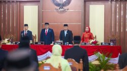 Gubernur Hadiri Paripurna HUT ke-62 Sultra, Tegaskan Produktivitas sebagai Kunci Kesejahteraan