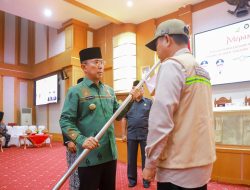 Gubernur Sultra Lepas 37 PPIH, Siap Layani Jemaah Haji 1447 H/2026 M