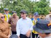 Mentan Tinjau Sawah dan Korban Banjir di Sultra, Salurkan Bantuan Rp10 Miliar