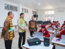 Dampingi Menko Polkam dan Mendagri, Gubernur ASR Pastikan Program Prioritas Presiden Berjalan Optimal di Sultra